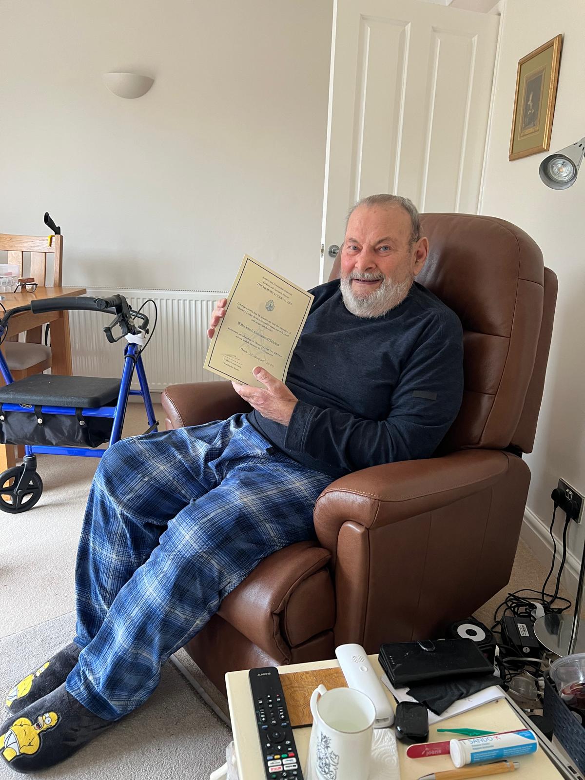 Hononary Member W. Bro John Cunningham with his Honorary Membership certificate